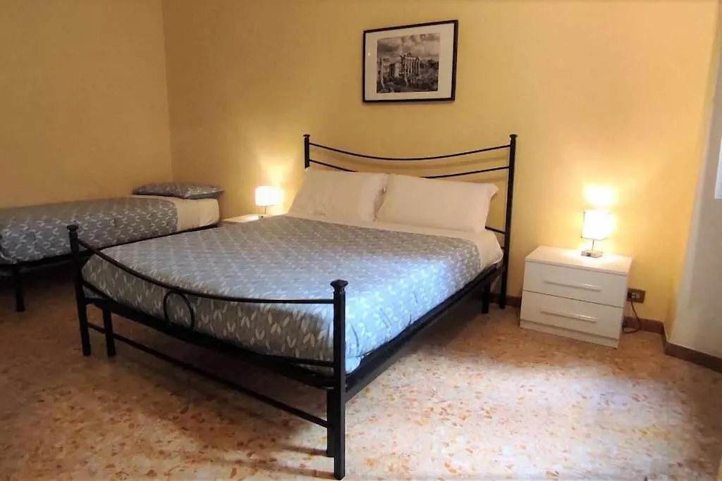 Rhome Holiday Mameli Rome 0*,  Italy